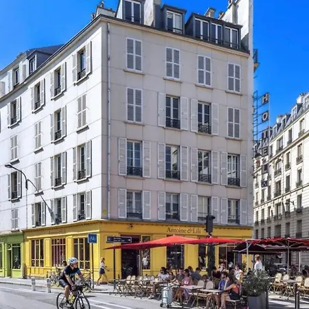 Rue La Fayette * Parigi